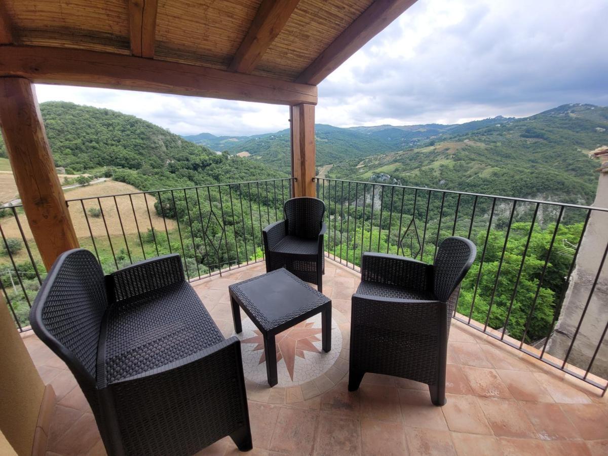 Luciae Domus Hotel Roccascalegna ภายนอก รูปภาพ