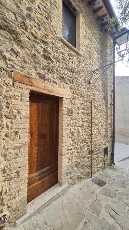 Luciae Domus Hotel Roccascalegna ภายนอก รูปภาพ